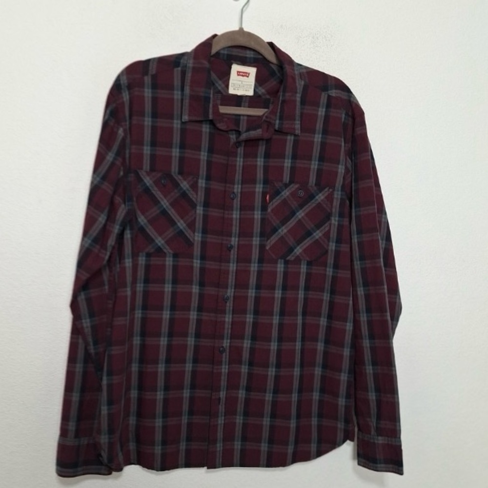 Levi's Men's Burgundy Red Gray Gorpcore Chore Plaid Button Down Shirt Size L